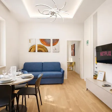 Apartament Elegantis Aventino - Colosseo, Metro And Circo Massimo Nearby
